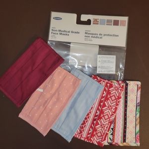 5 pack kids masks NWT